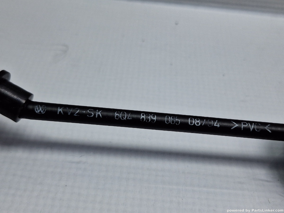 Sufa deschidere usa spate VOLKSWAGEN POLO (9N_) [ 2001 - 2012 ] 16V (AUA, BBY, BKY) 55KW|75HP 6Q4839085