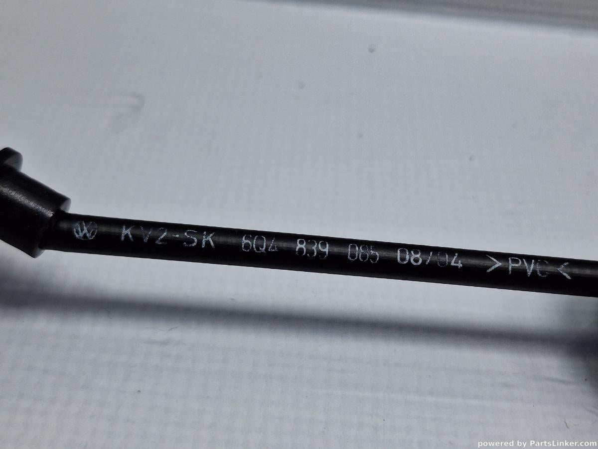 Cablu portiera spate VOLKSWAGEN POLO 9N_ 2001 - 2012 6Q4839085