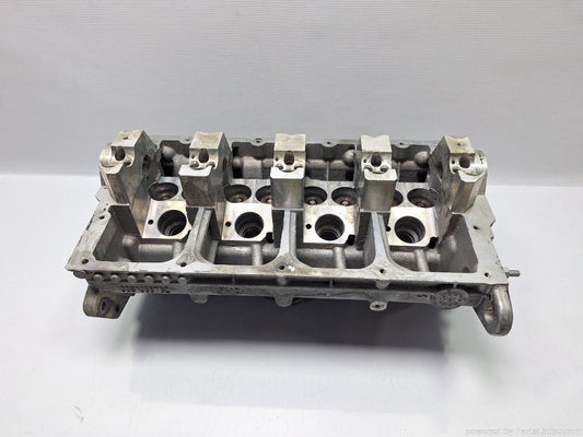 Chiulasa VOLKSWAGEN PASSAT Estate (3B5) [ 1997 - 2001 ] TDI (AJM, ATJ) 85KW|115HP OEM 038103373C