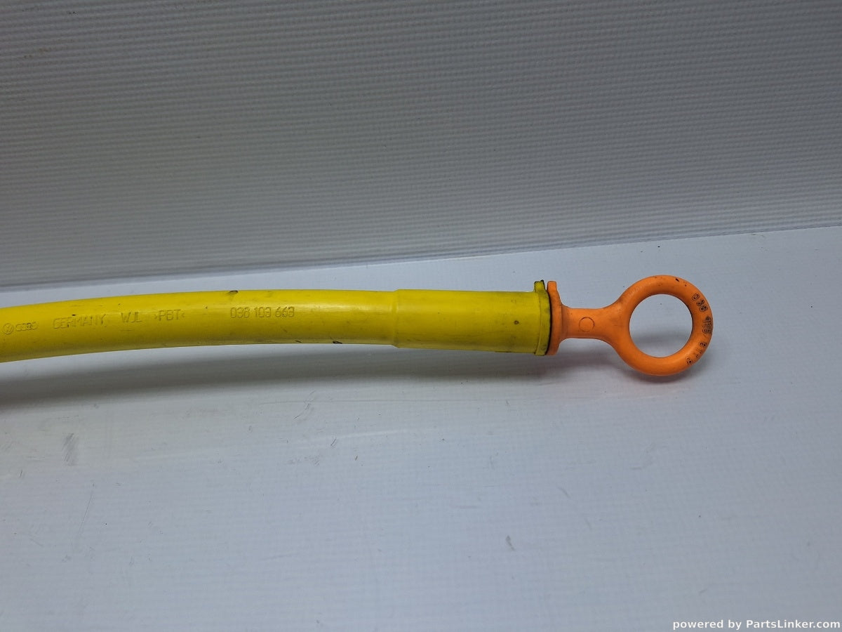 Joja ulei VOLKSWAGEN PASSAT Estate (3B5) [ 1997 - 2001 ] TDI (AJM, ATJ) 85KW|115HP 038109663 , 038115611B