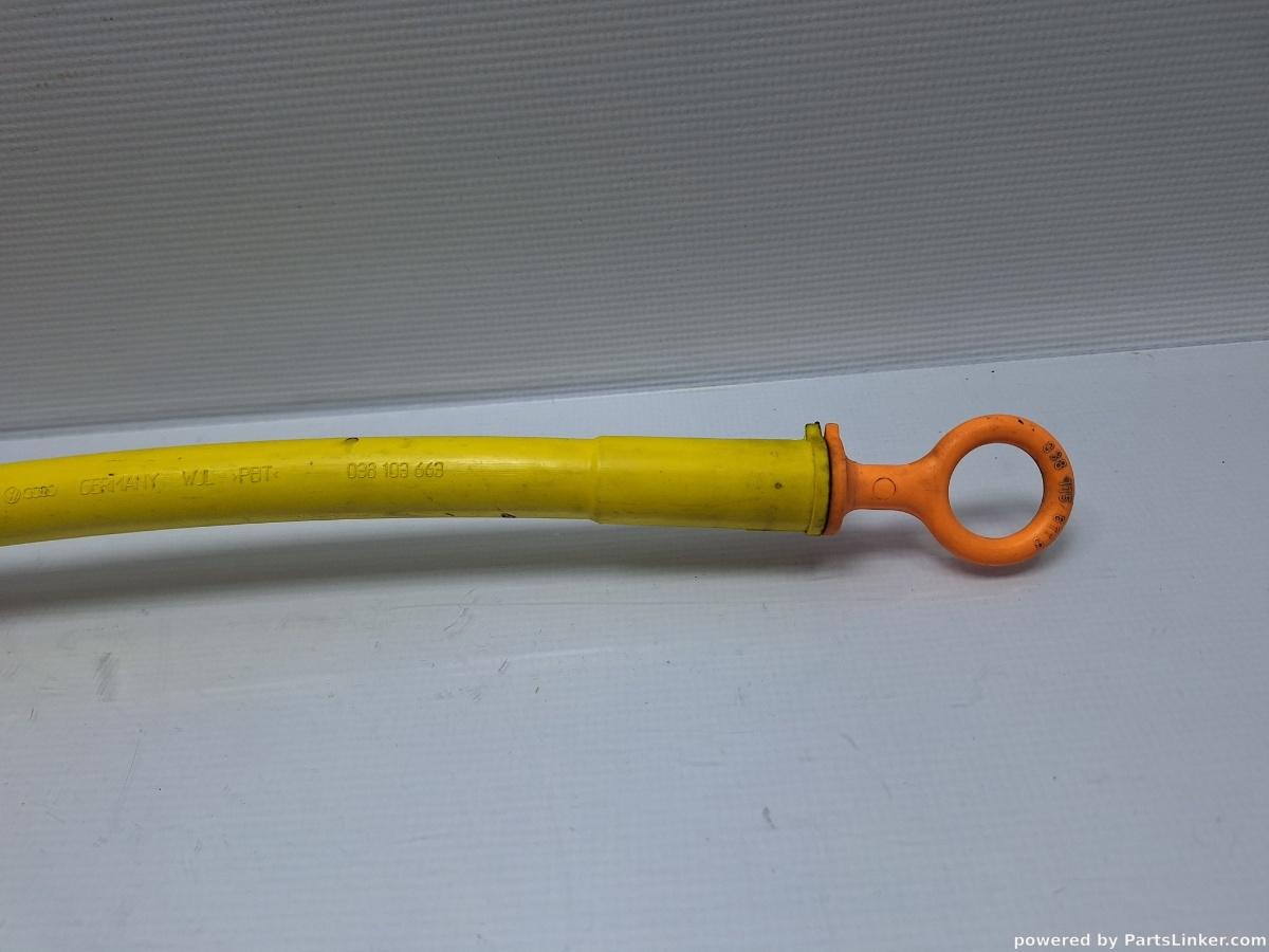 Joja ulei VOLKSWAGEN PASSAT Estate (3B5) [ 1997 - 2001 ] OEM 038109663 , 038115611B