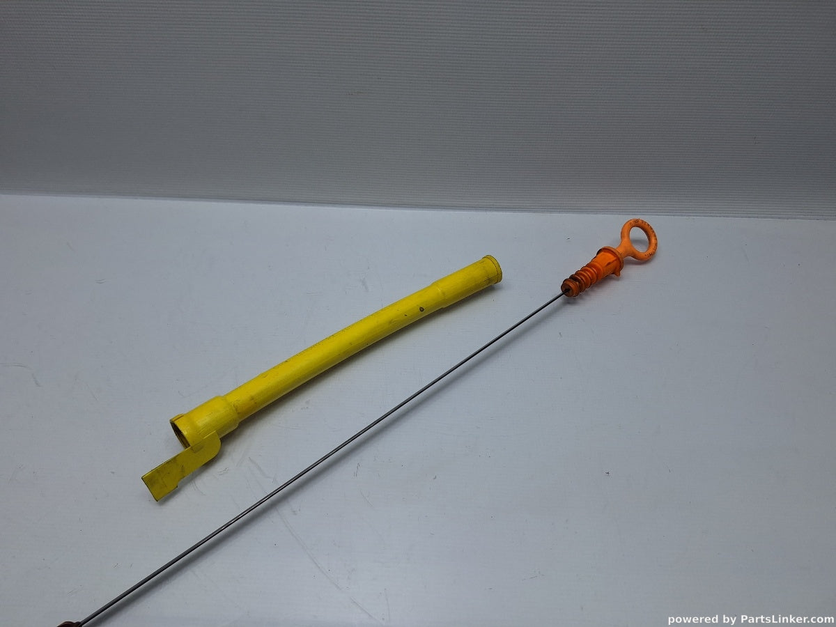 Joja ulei VOLKSWAGEN PASSAT Estate (3B5) [ 1997 - 2001 ] TDI (AJM, ATJ) 85KW|115HP 038109663 , 038115611B