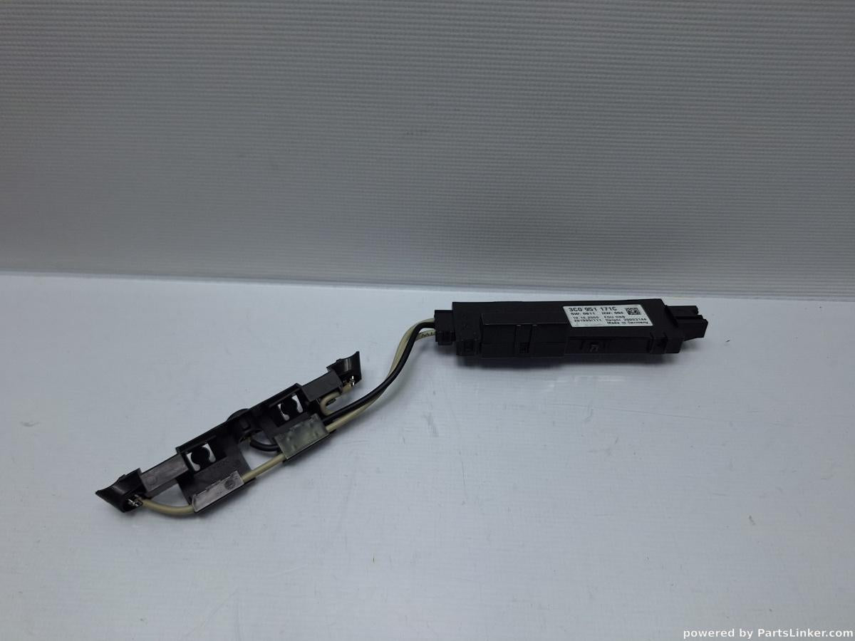 Microfon VOLKSWAGEN PASSAT Variant (3C5) [ 2005 - 2011 ] OEM 3C0951171C