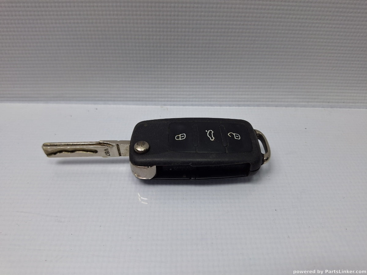 Cheie tip briceag SKODA ROOMSTER (5J) [ 2006 - 2015 ] TDI (CAYC) 77KW|105HP 3T0837202C