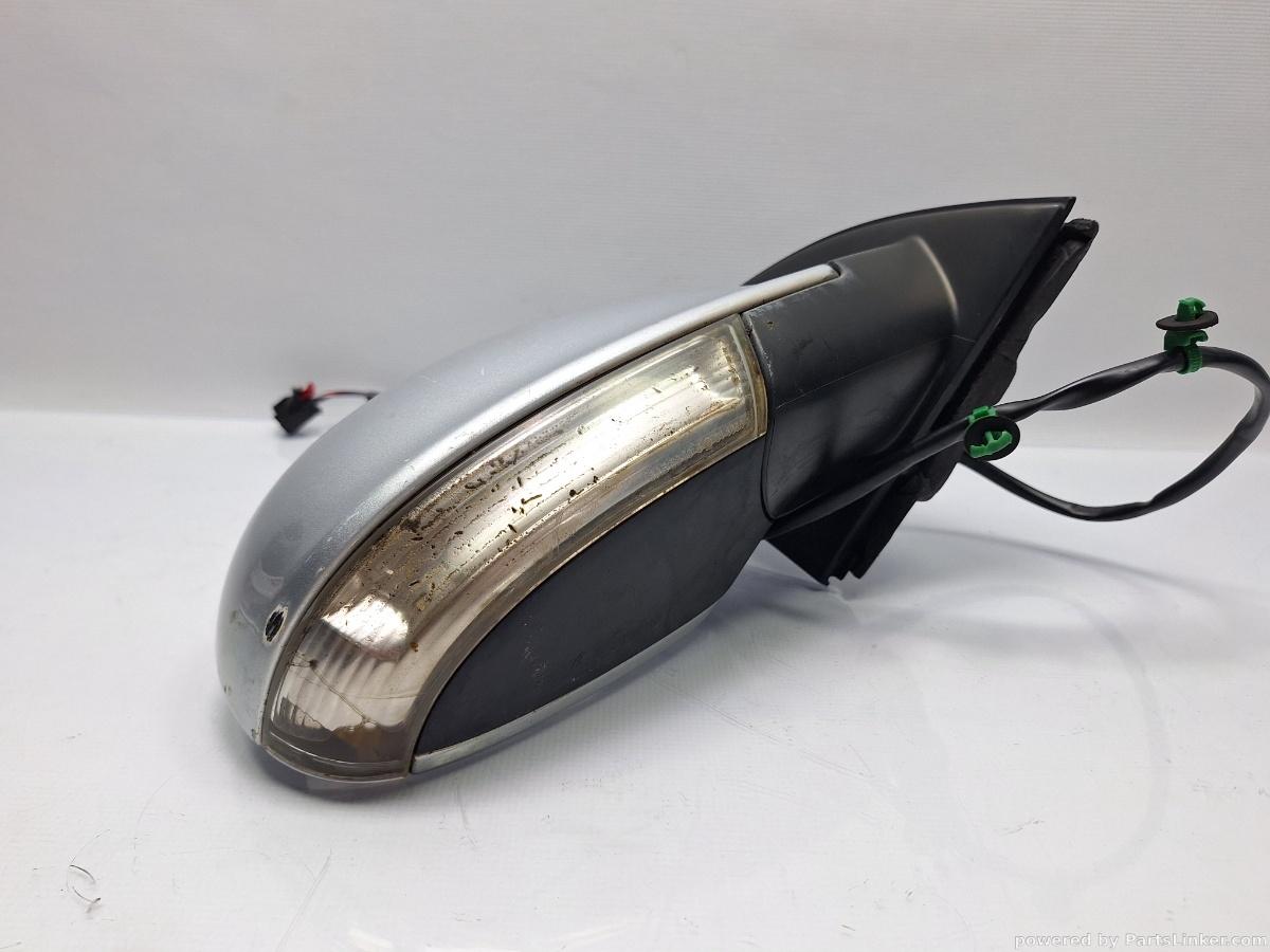 Oglinda dreapta fata VOLKSWAGEN GOLF V 1K1 2003 - 2009 1K0857934