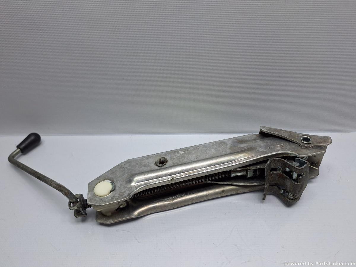 Cric AUDI A3 (8L1) [ 1996 - 2006 ] OEM 8L0011031A