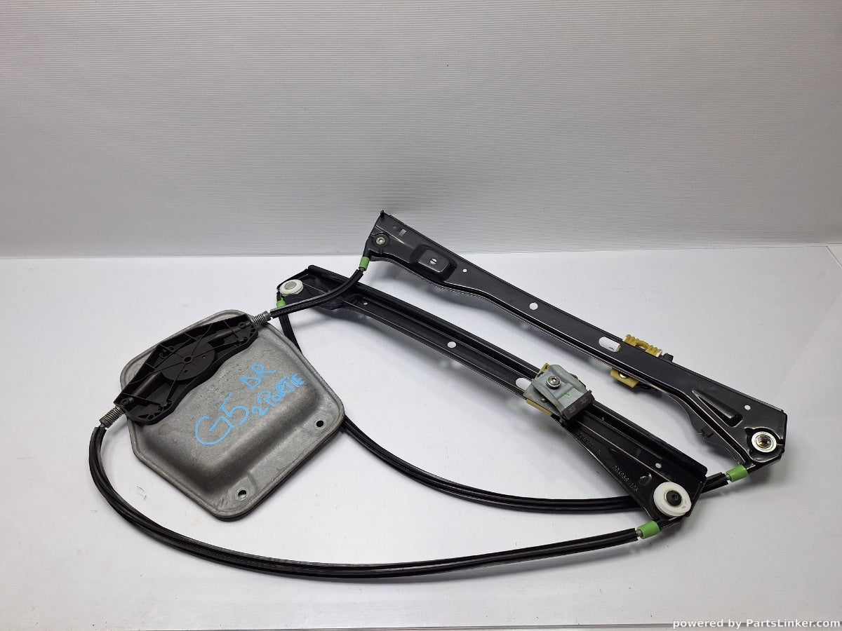 Macara geam electric dreapta VOLKSWAGEN GOLF V (1K1) [ 2003 - 2009 ] TDI 16V (BKD) 103KW|140HP 1K3837462A