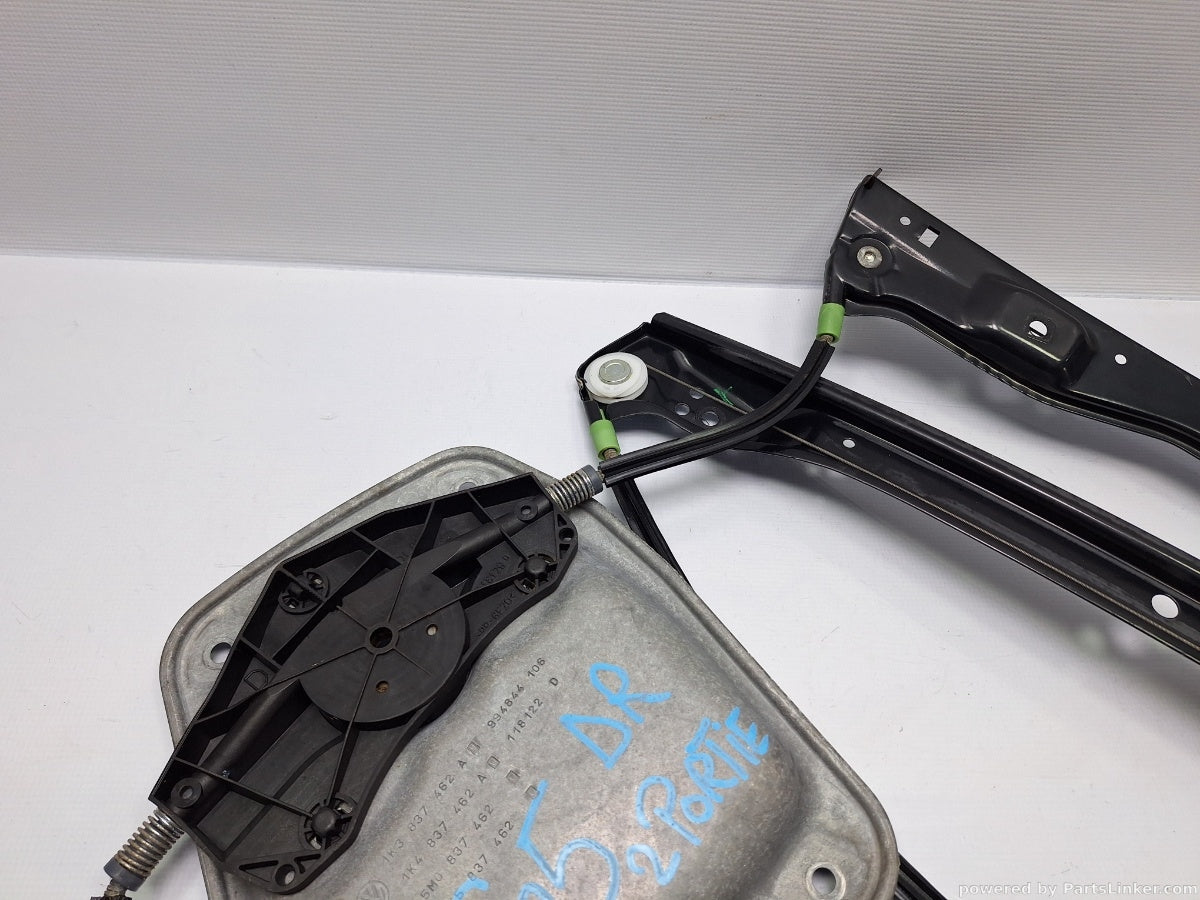 Macara geam electric dreapta VOLKSWAGEN GOLF V (1K1) [ 2003 - 2009 ] TDI 16V (BKD) 103KW|140HP 1K3837462A