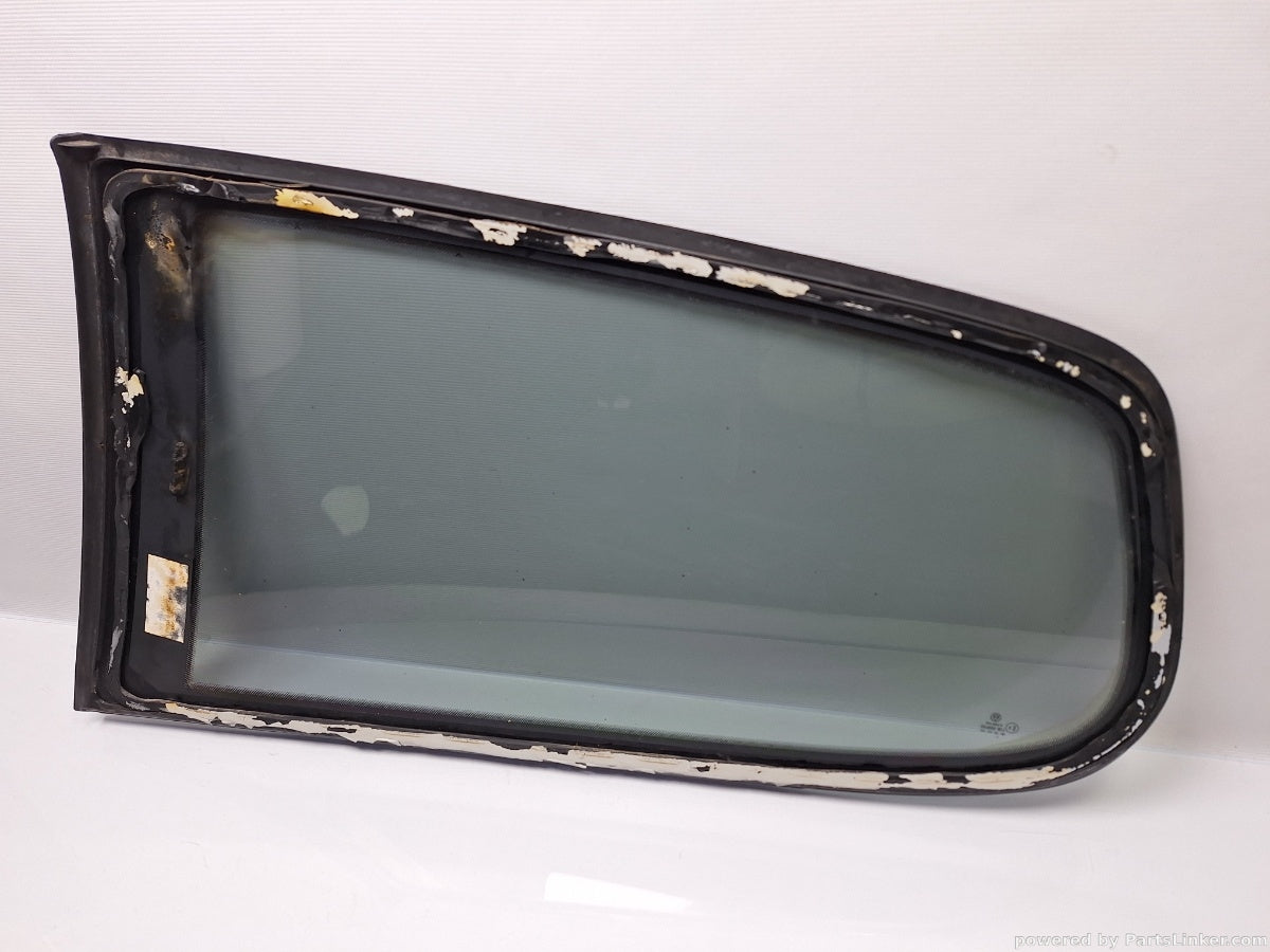 Geam fix lateral dreapta spate VOLKSWAGEN GOLF V (1K1) [ 2003 - 2009 ] TDI 16V (BKD) 103KW|140HP 1K6845042K