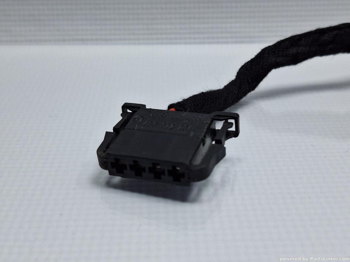 Conector stop VOLKSWAGEN TIGUAN (5N_) [ 2007 - > ] OEM 4D0972704
