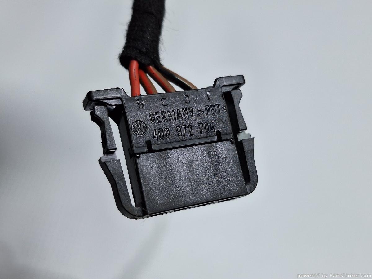 Conector stop VOLKSWAGEN TIGUAN (5N_) [ 2007 - > ] OEM 4D0972704