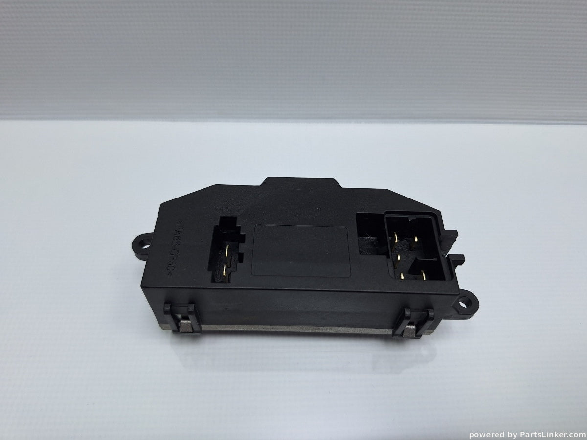 Rezistenta trepte aeroterma VOLKSWAGEN PASSAT (365) [ 2010 - 2014 ] 1.6 TDi BlueMotion (CAYC) 77KW|105HP 3C0907521F