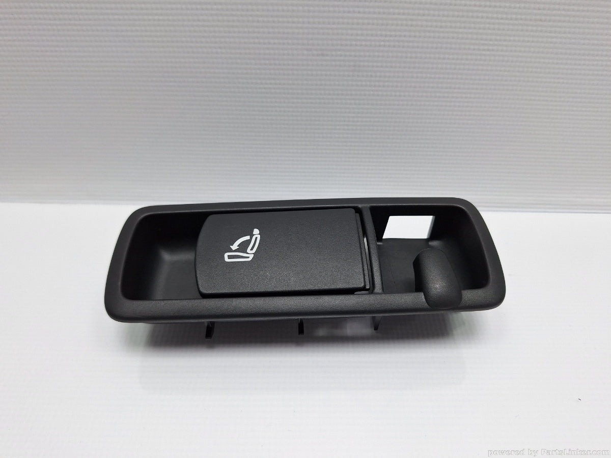 Maner rabatare spatar dreapta VOLKSWAGEN PASSAT (365) [ 2010 - 2014 ] 1.6 TDi BlueMotion (CAYC) 77KW|105HP 3AF885592