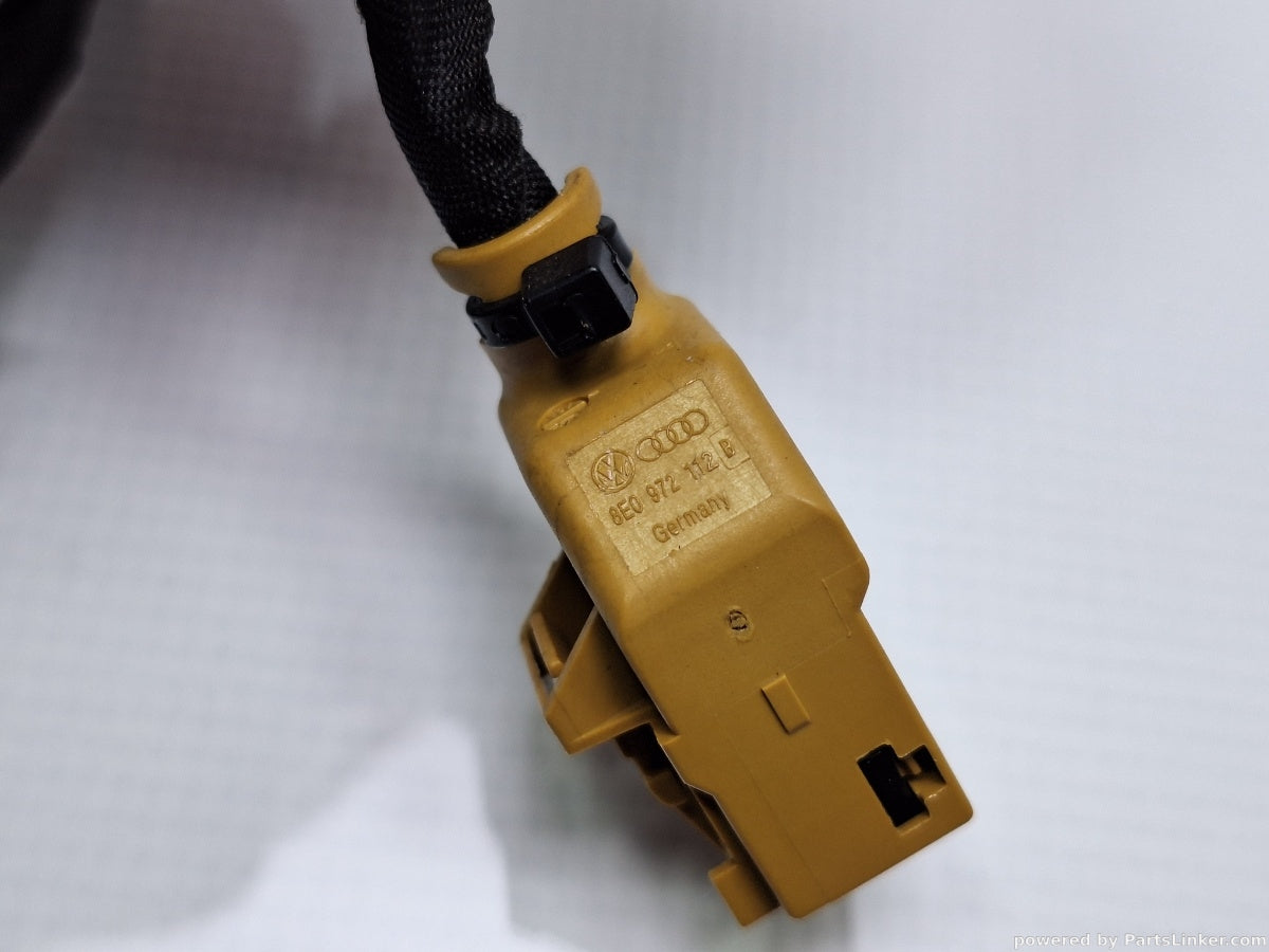 Conectori modul senzori parcare VOLKSWAGEN PASSAT (365) [ 2010 - 2014 ] 1.6 TDi BlueMotion (CAYC) 77KW|105HP 8E0972112A , 8E0972416A