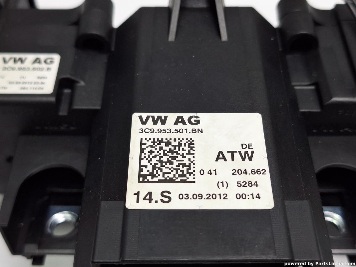 Bloc manete VOLKSWAGEN PASSAT Variant (365) [ 2010 - 2014 ], VOLKSWAGEN PASSAT (365) [ 2010 - 2014 ] 1.6 TDi BlueMotion (CAYC) 77KW|105HP OEM 3C9953501BN