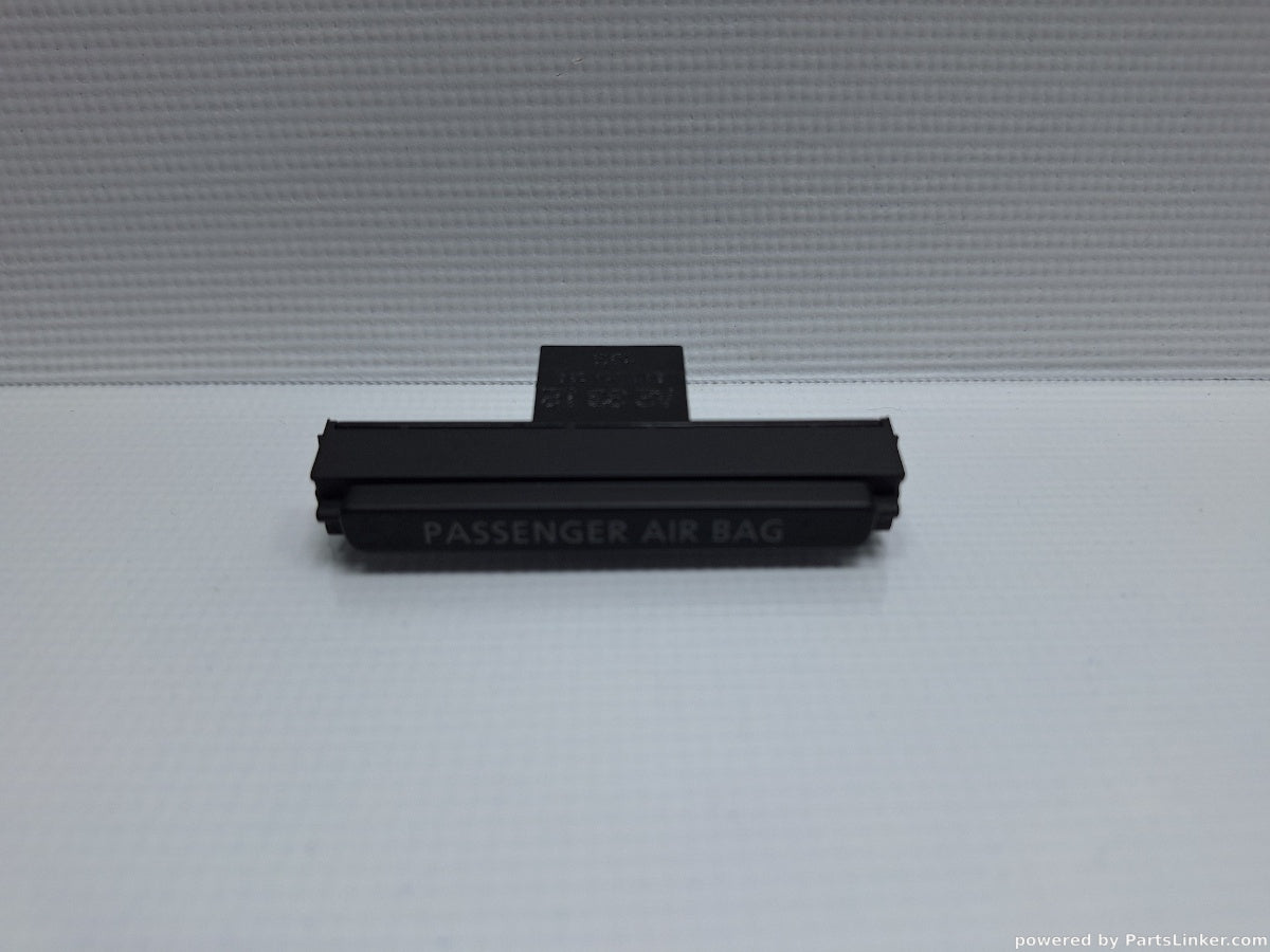 Indicator Airbag off VOLKSWAGEN PASSAT (365) [ 2010 - 2014 ] 1.6 TDi BlueMotion (CAYC) 77KW|105HP 3AA919234