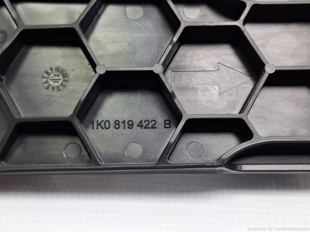Capac filtru polen VOLKSWAGEN PASSAT Variant (365) [ 2010 - 2014 ], VOLKSWAGEN PASSAT (365) [ 2010 - 2014 ] 1.6 TDi BlueMotion (CAYC) 77KW|105HP OEM 1K0819422B