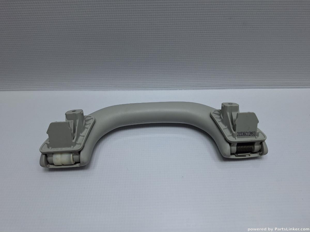 Maner plafon fata VOLKSWAGEN PASSAT Variant (365) [ 2010 - 2014 ], VOLKSWAGEN PASSAT (365) [ 2010 - 2014 ] 1.6 TDi BlueMotion (CAYC) 77KW|105HP OEM 1K0857607M