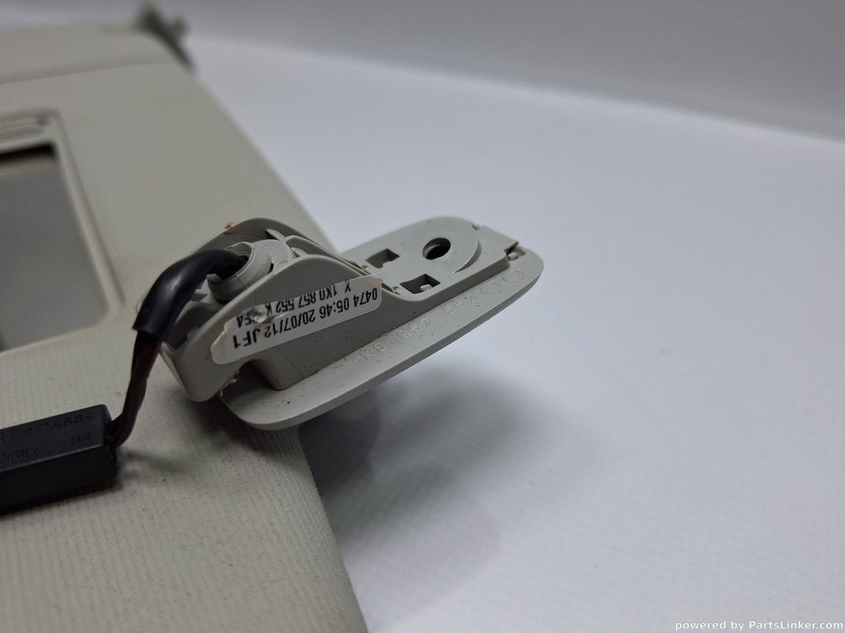 Parasolar dreapta VOLKSWAGEN PASSAT (365) [ 2010 - 2014 ] 1.6 TDi BlueMotion (CAYC) 77KW|105HP 1K0857552