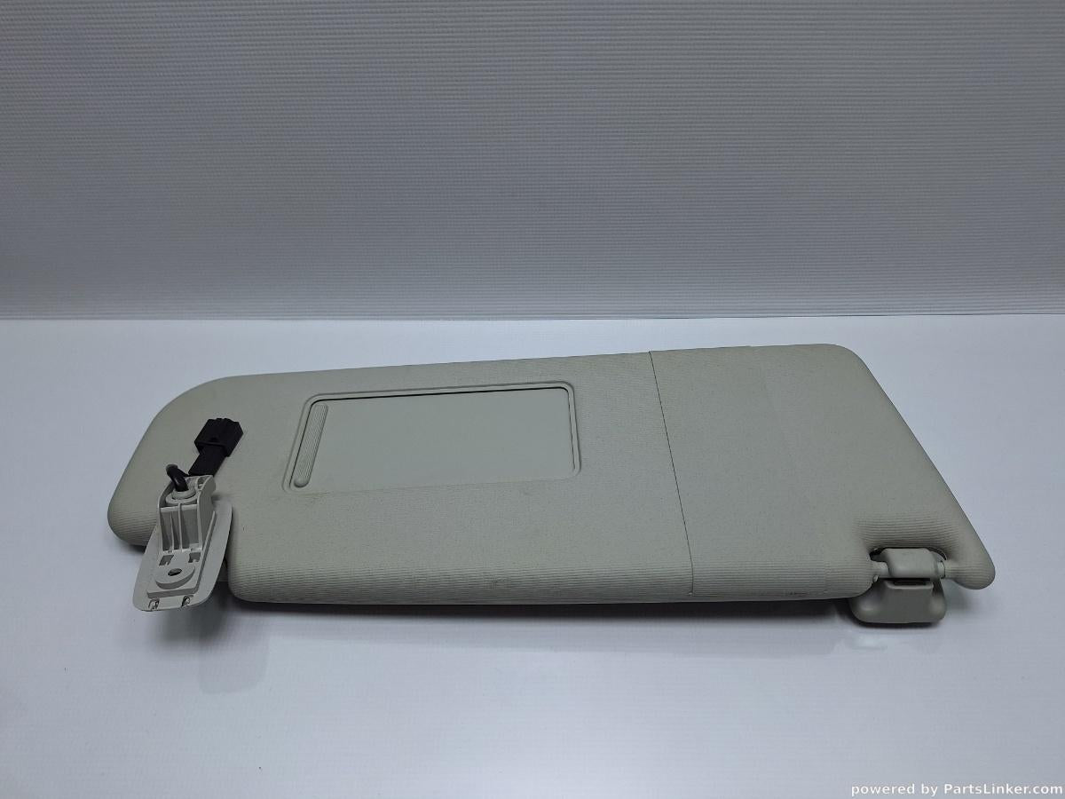 Parasolar VOLKSWAGEN PASSAT Variant (365) [ 2010 - 2014 ], VOLKSWAGEN PASSAT (365) [ 2010 - 2014 ] 1.6 TDi BlueMotion (CAYC) 77KW|105HP OEM 1K0857552
