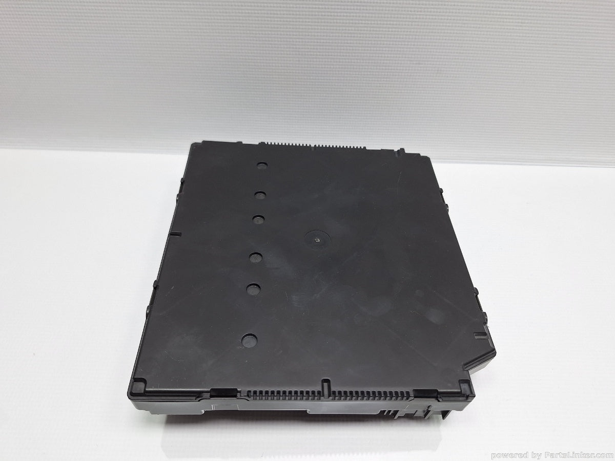 Modul BCM VOLKSWAGEN PASSAT (365) [ 2010 - 2014 ] 1.6 TDi BlueMotion (CAYC) 77KW|105HP 3AA937087F