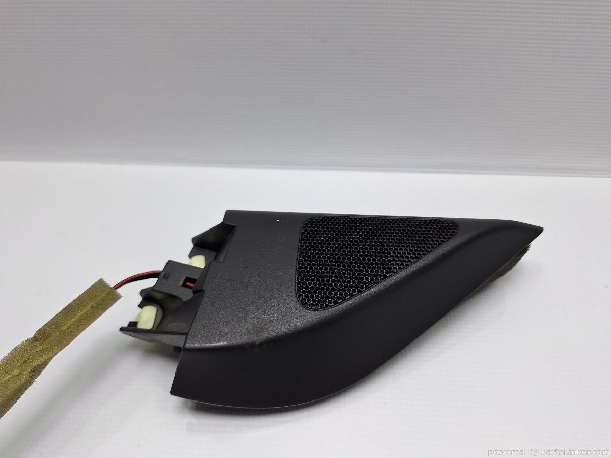 Treeter usa stanga fata VOLKSWAGEN PASSAT Variant (365) [ 2010 - 2014 ], VOLKSWAGEN PASSAT (365) [ 2010 - 2014 ] 1.6 TDi BlueMotion (CAYC) 77KW|105HP OEM 3AA837993B / 3C8035411