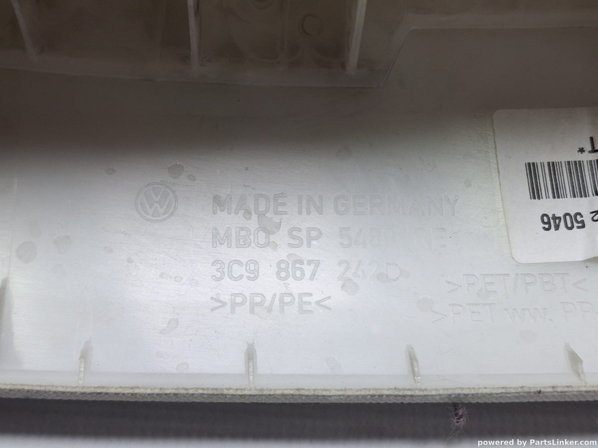 Ornament stalp dreapta spate VOLKSWAGEN PASSAT (365) [ 2010 - 2014 ] 1.6 TDi BlueMotion (CAYC) 77KW|105HP 3C9867242D