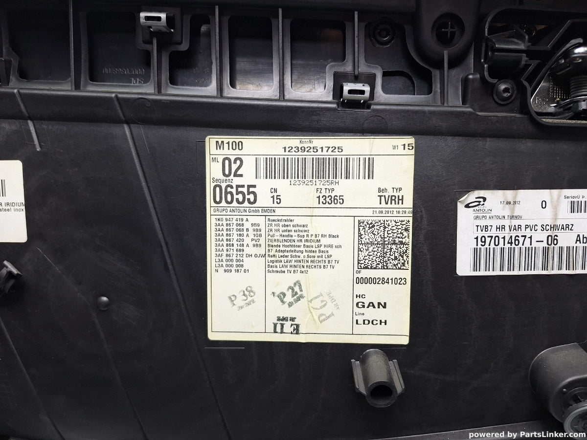 Panou usa  dreapta spate VOLKSWAGEN PASSAT (365) [ 2010 - 2014 ] 1.6 TDi BlueMotion (CAYC) 77KW|105HP