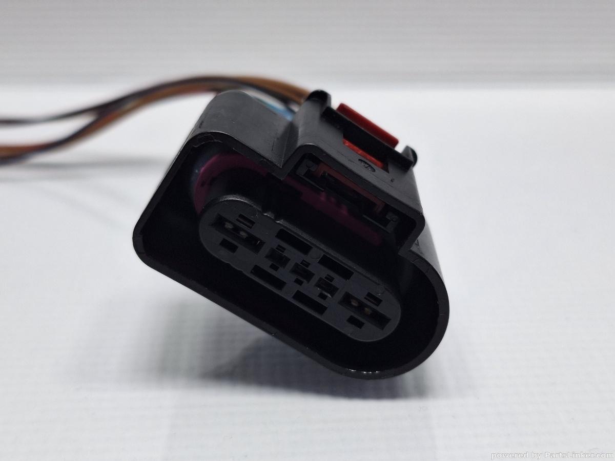 Conector pompa motorina VOLKSWAGEN PASSAT Variant (365) [ 2010 - 2014 ], VOLKSWAGEN PASSAT (365) [ 2010 - 2014 ] 1.6 TDi BlueMotion (CAYC) 77KW|105HP OEM 1K0919231
