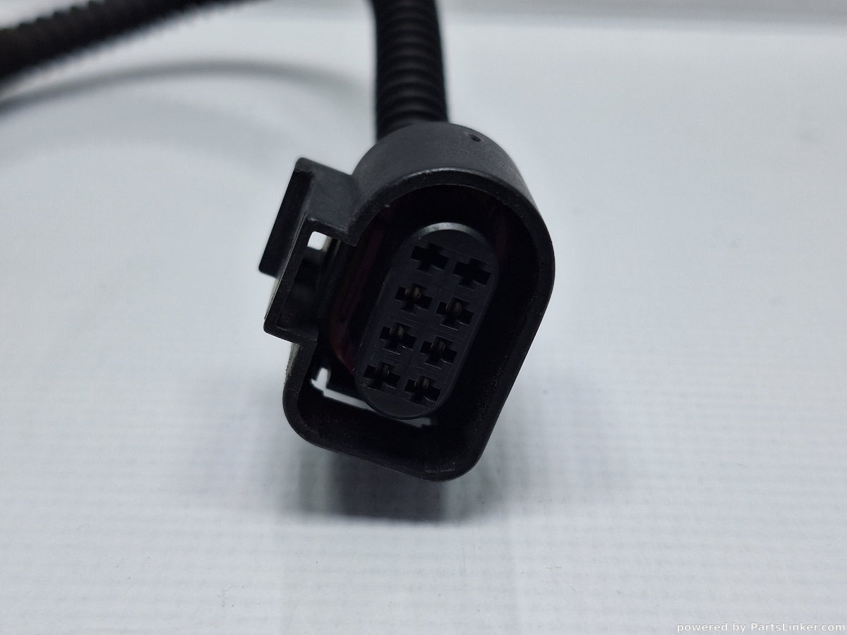 Conector instalatie electrica bara spate VOLKSWAGEN PASSAT (365) [ 2010 - 2014 ] 1.6 TDi BlueMotion (CAYC) 77KW|105HP 1J0973714