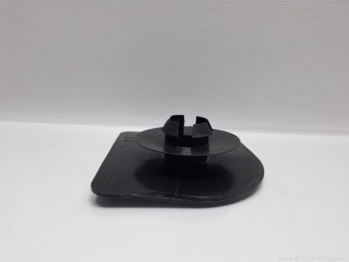 Capac podea dreapta VOLKSWAGEN PASSAT (365) [ 2010 - 2014 ] 1.6 TDi BlueMotion (CAYC) 77KW|105HP OEM 3C0825962