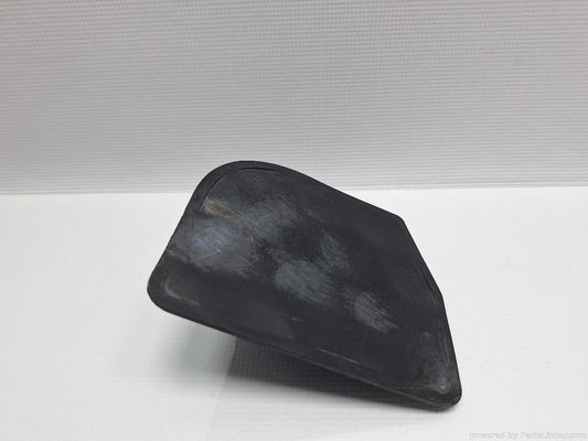 Capac podea dreapta VOLKSWAGEN PASSAT (365) [ 2010 - 2014 ] 1.6 TDi BlueMotion (CAYC) 77KW|105HP OEM 3C0825962