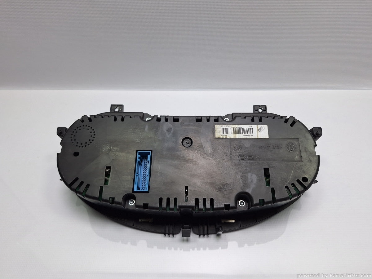 Ceasuri de bord VOLKSWAGEN PASSAT (365) [ 2010 - 2014 ] 1.6 TDi BlueMotion (CAYC) 77KW|105HP 3AA920970J