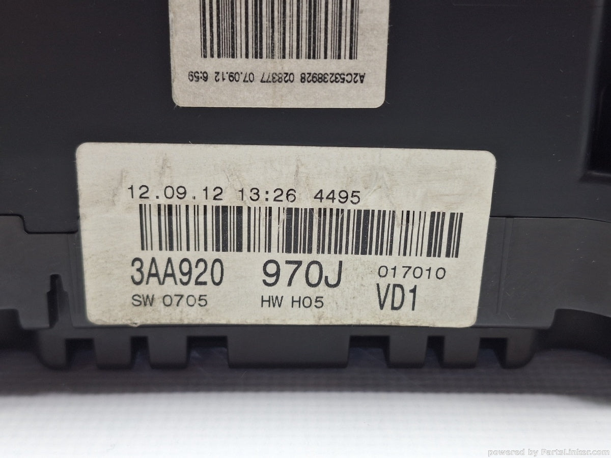 Ceasuri de bord VOLKSWAGEN PASSAT (365) [ 2010 - 2014 ] 1.6 TDi BlueMotion (CAYC) 77KW|105HP 3AA920970J