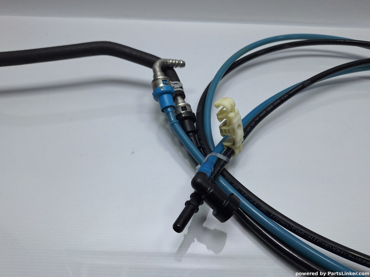 Conducte alimentare VOLKSWAGEN PASSAT (365) [ 2010 - 2014 ] 1.6 TDi BlueMotion (CAYC) 77KW|105HP 3C0200059VL , 3C0200059RL