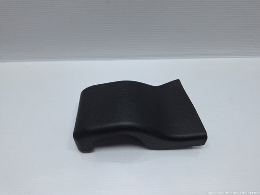 Capac balama haion Stanga VOLKSWAGEN PASSAT (365) [ 2010 - 2014 ] 1.6 TDi BlueMotion (CAYC) 77KW|105HP 3C9827351B