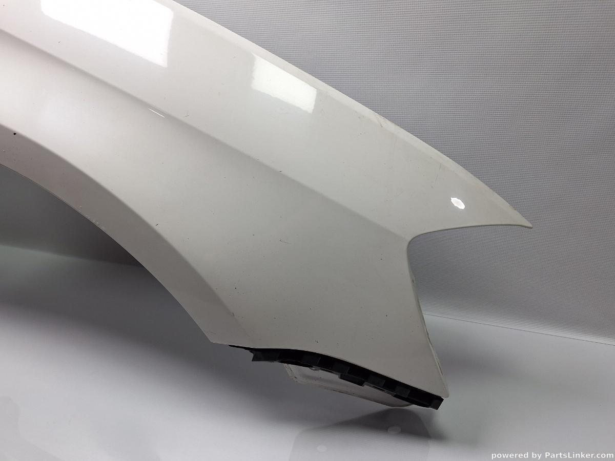Aripa dreapta fata cu defect  VW PASSAT B7 [ 2010 - 2014 ]  OEM 3AA821022B