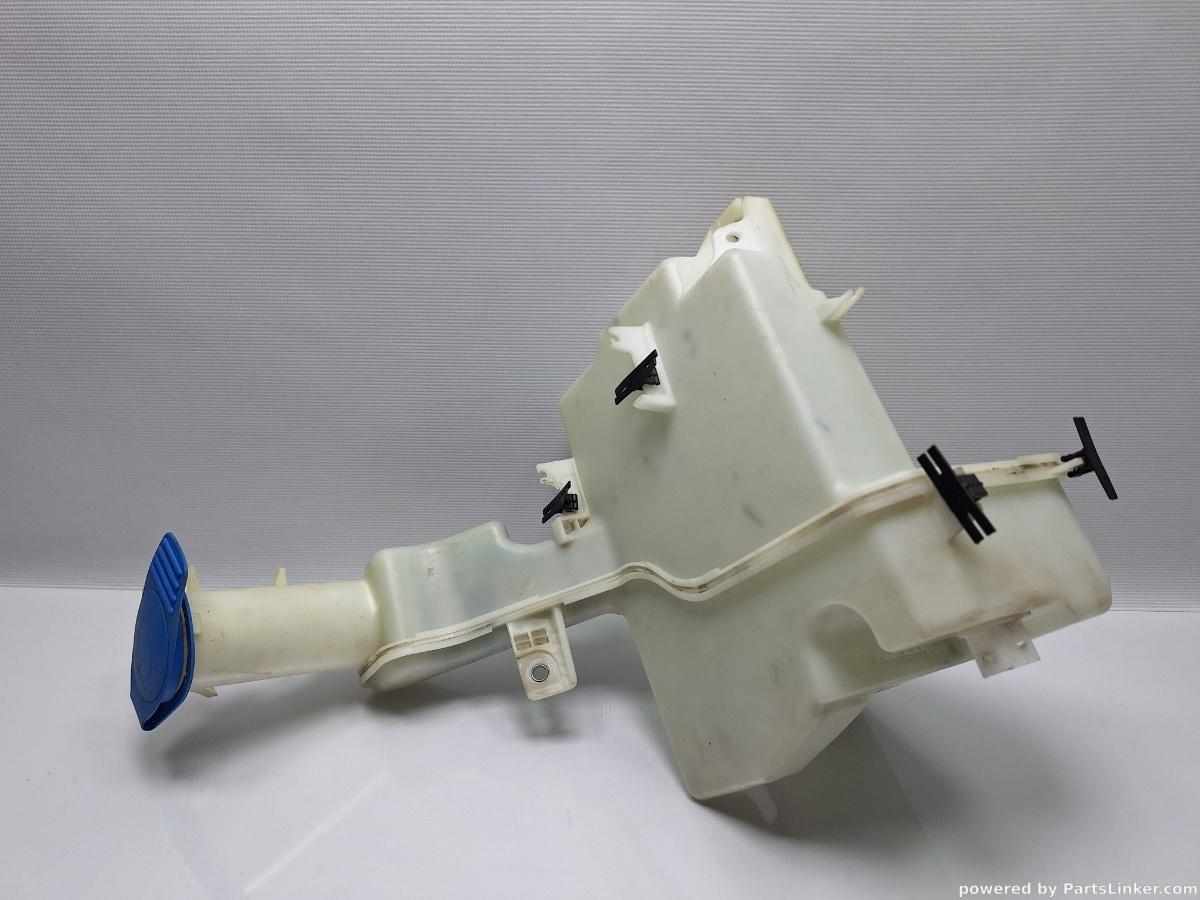Vas lichid parbriz VOLKSWAGEN PASSAT (365) [ 2010 - 2014 ] 1.6 TDi BlueMotion (CAYC) 77KW|105HP OEM 3AA955453G
