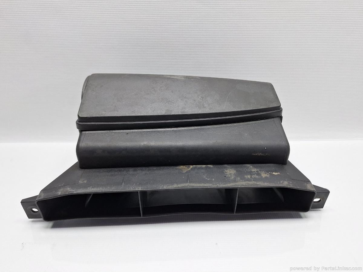 Difuzor captare aer VOLKSWAGEN PASSAT (365) [ 2010 - 2014 ] 1.6 TDi BlueMotion (CAYC) 77KW|105HP OEM 3C0805971A , 1K0805962E