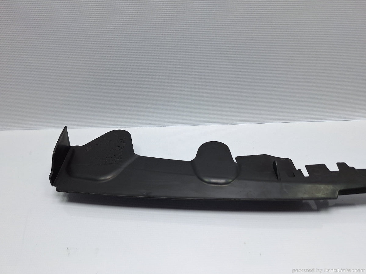 Deflector aer radiatoare VOLKSWAGEN PASSAT (365) [ 2010 - 2014 ] 1.6 TDi BlueMotion (CAYC) 77KW|105HP 3AA121330