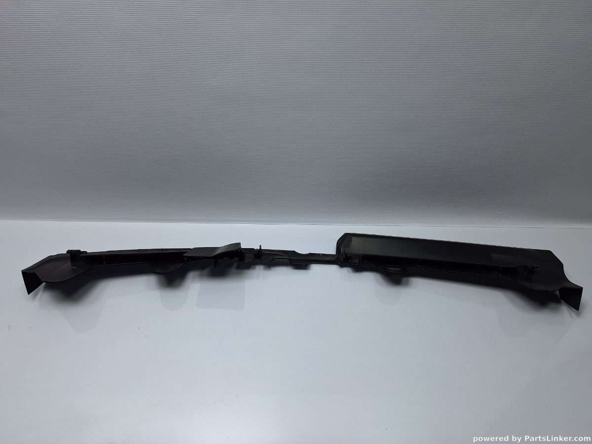 Deflector aer radiatoare VOLKSWAGEN PASSAT (365) [ 2010 - 2014 ] 1.6 TDi BlueMotion (CAYC) 77KW|105HP 3AA121330