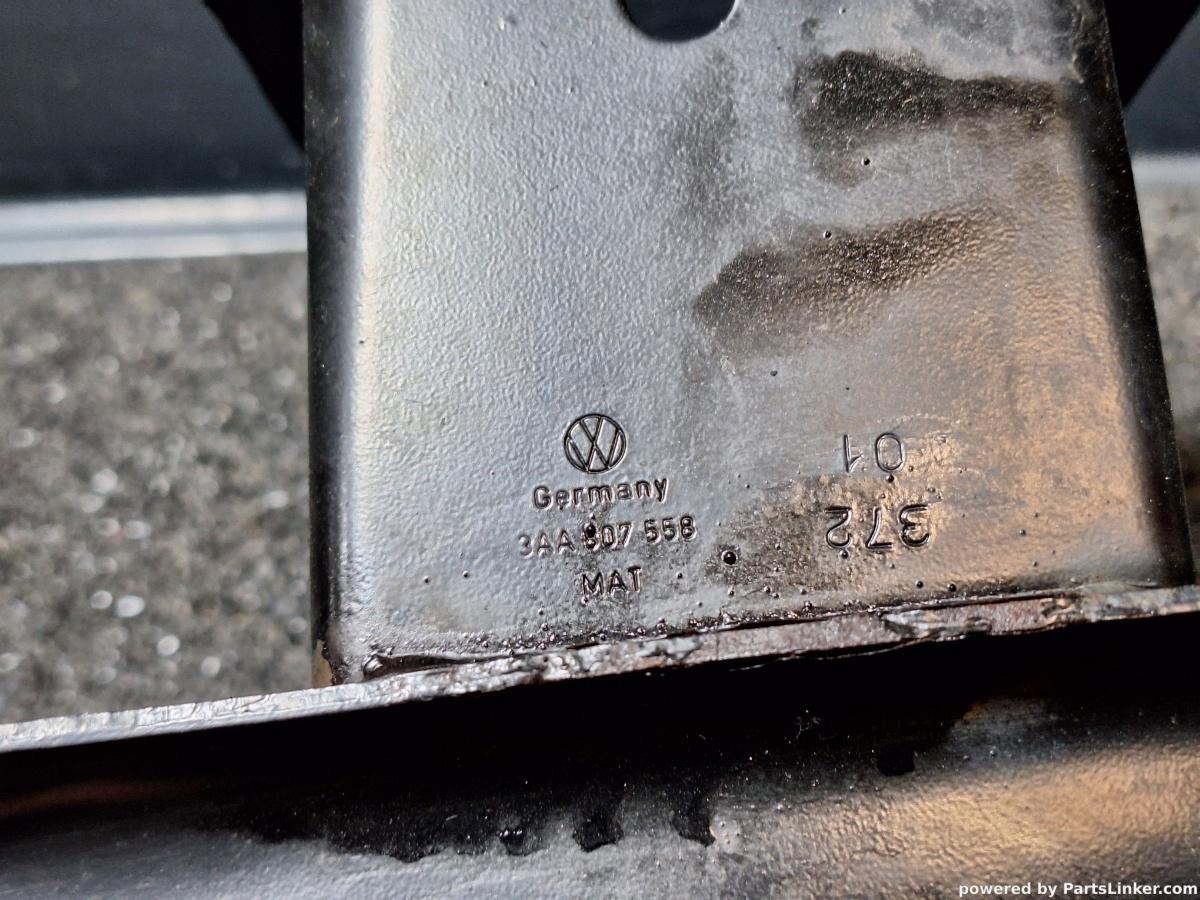 Armatura bara spate VOLKSWAGEN PASSAT (365) [ 2010 - 2014 ] 1.6 TDi BlueMotion (CAYC) 77KW|105HP OEM 3AA807558