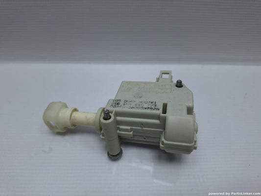 Actuator deschidere VOLKSWAGEN GOLF V (1K1) [ 2003 - 2009 ] TDI 16V (BKD) 103KW|140HP 1K6810773