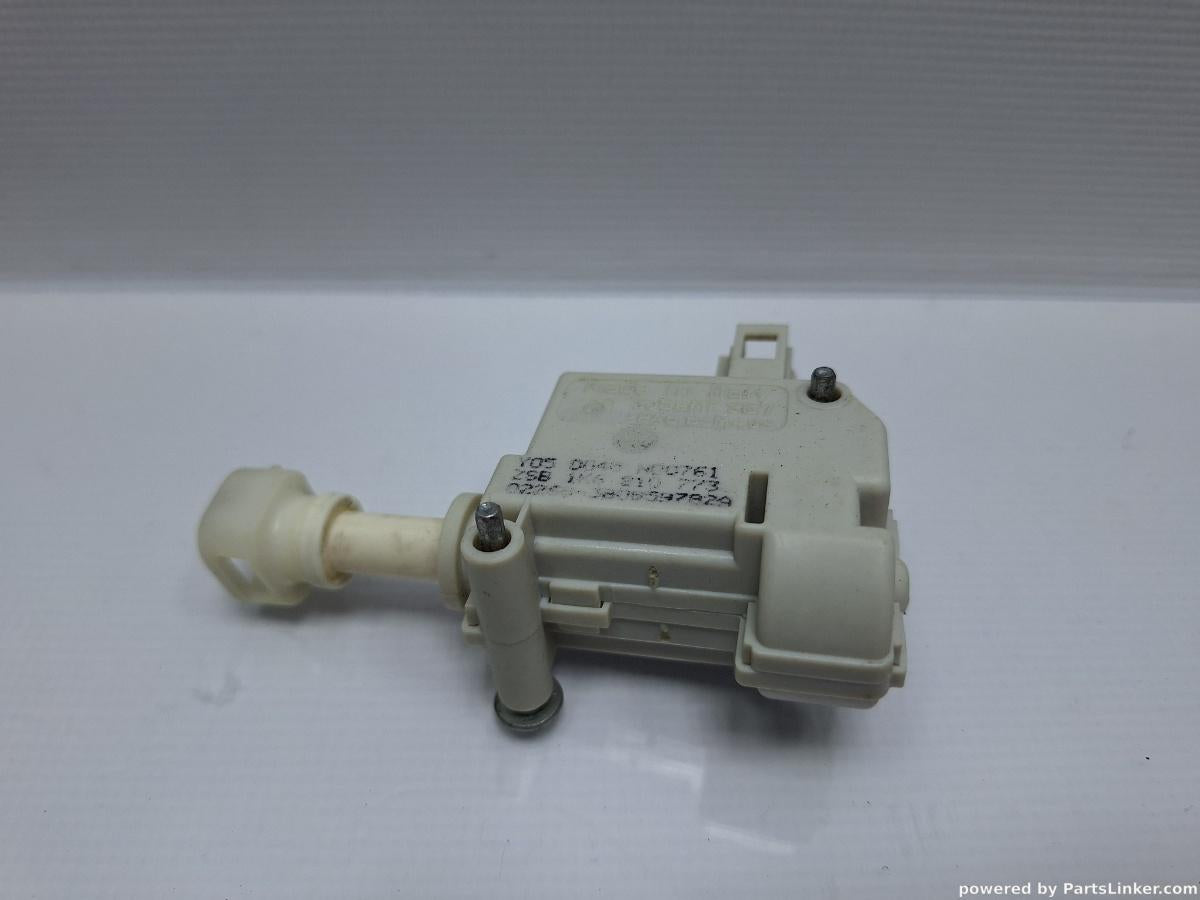 Actuator deschidere VOLKSWAGEN GOLF V (1K1) [ 2003 - 2009 ] TDI 16V (BKD) 103KW|140HP OEM 1K6810773