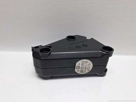 Amplificator audio VOLKSWAGEN GOLF V (1K1) [ 2003 - 2009 ] TDI 16V (BKD) 103KW|140HP OEM 1K0035463D