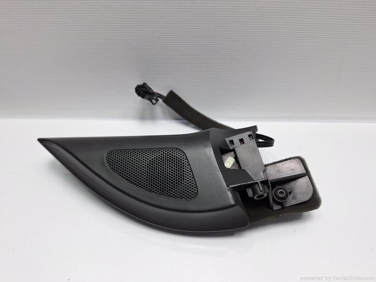 Difuzor de inalta frecventa portiera fata dreapta fata VOLKSWAGEN GOLF V 1K1 2003 - 2009 TDI 16V BKD 1K0837994A