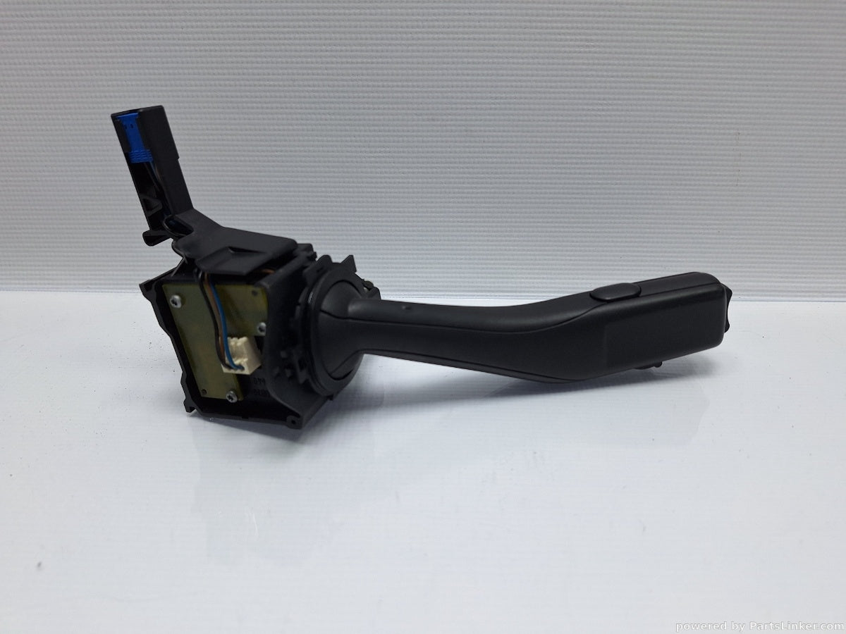 Maneta stergatoare VOLKSWAGEN GOLF V (1K1) [ 2003 - 2009 ] TDI 16V (BKD) 103KW|140HP 1K0953519A