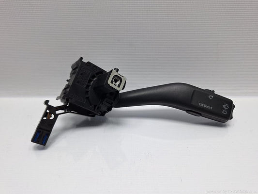Maneta stergatoare VOLKSWAGEN GOLF V (1K1) [ 2003 - 2009 ] TDI 16V (BKD) 103KW|140HP OEM 1K0953519A