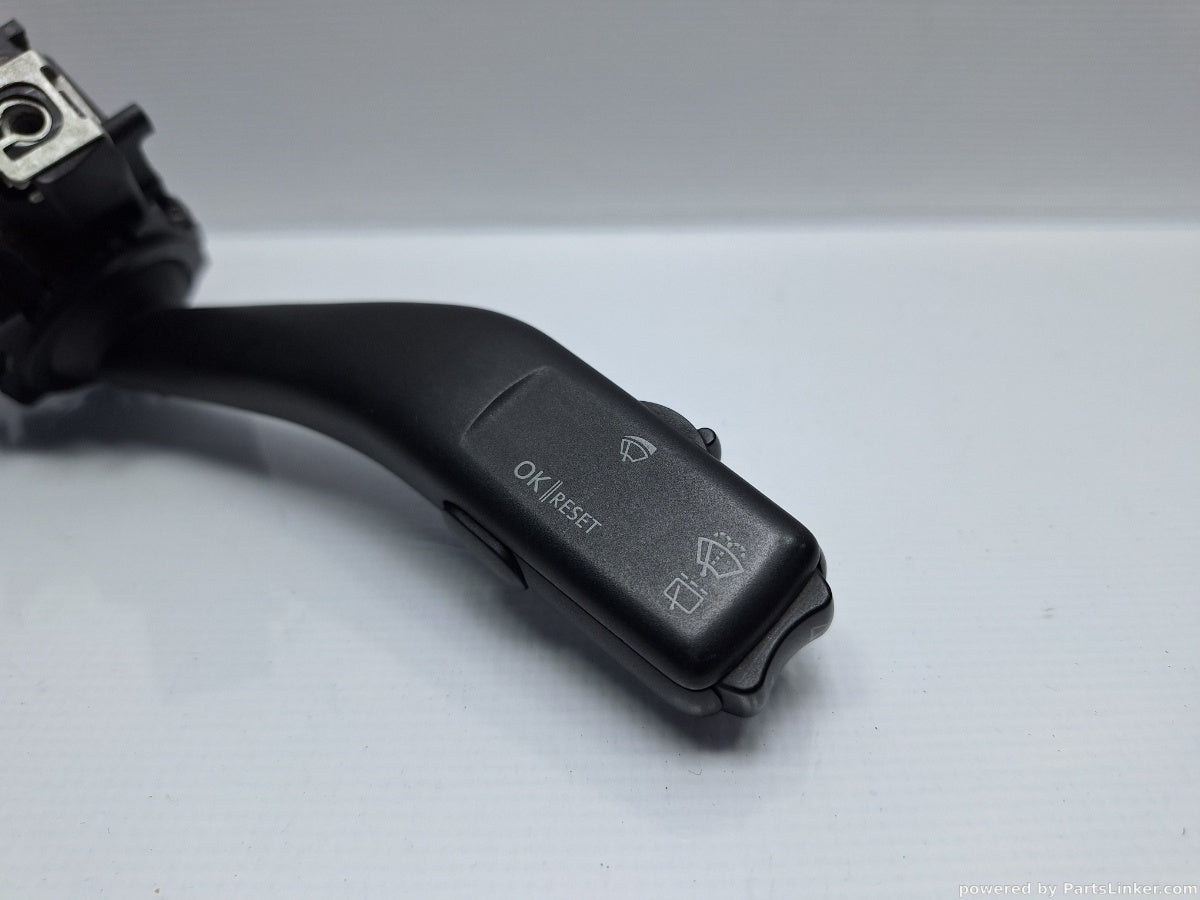 Maneta stergatoare VOLKSWAGEN GOLF V (1K1) [ 2003 - 2009 ] TDI 16V (BKD) 103KW|140HP 1K0953519A