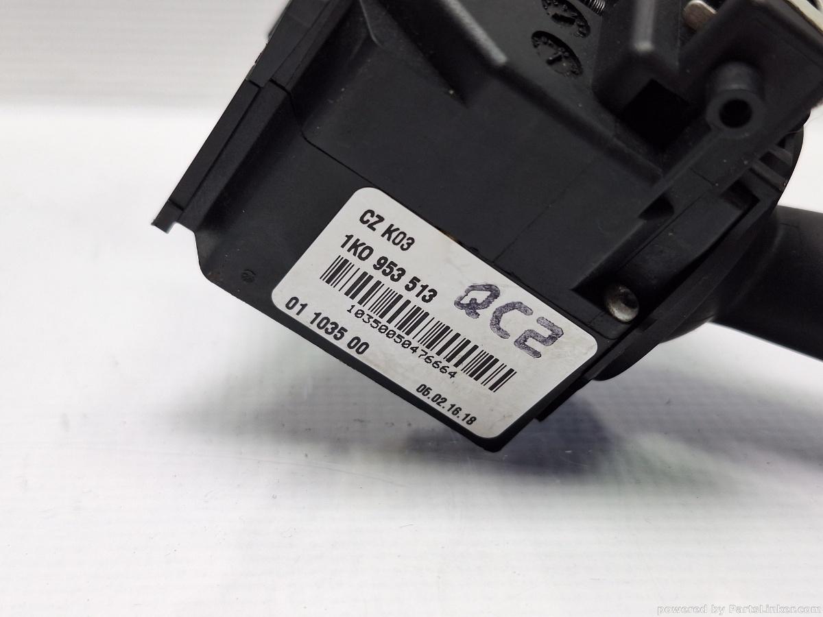 Maneta semnalizare VOLKSWAGEN GOLF V (1K1) [ 2003 - 2009 ] TDI 16V (BKD) 103KW|140HP OEM 1K0953513